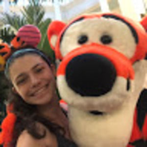 Meet your Posher, Caitlin